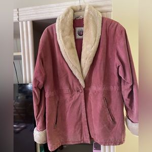 Leather rose pink coat with fake fur around the collar and sleeves